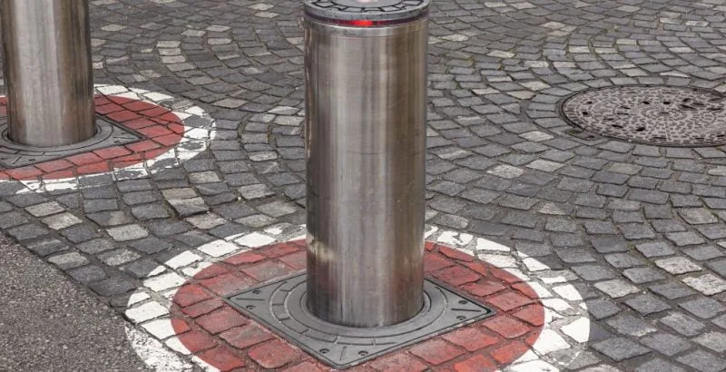 automatic-bollards