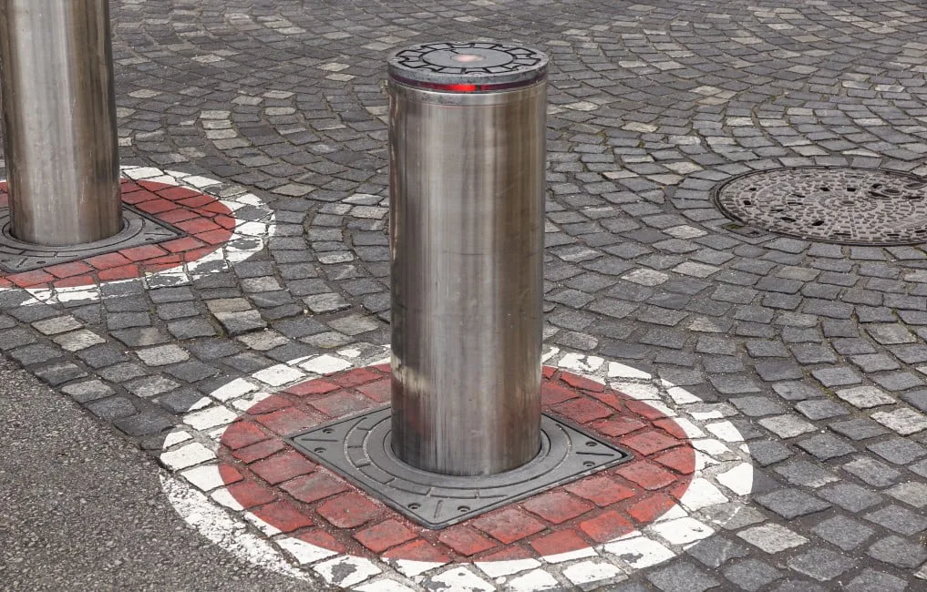 automatic-bollards