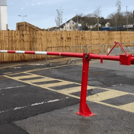 Manual Raise Arm Barrier 3-8 Metres (SB4) - Our best selling standard barrier